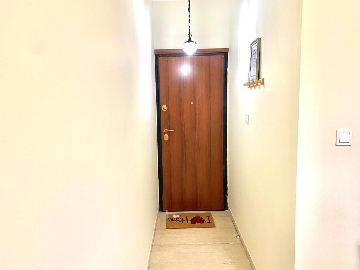 Quiet Near Subway And Acropolis 2 Bedrooms Apt Athens Ngoại thất bức ảnh