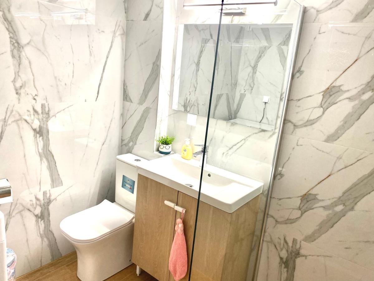 Quiet Near Subway And Acropolis 2 Bedrooms Apt Athens Ngoại thất bức ảnh
